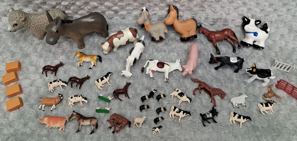 Mixed Lot Plastic Farm Toy Animals ERTL & More Horses Cows Fence Pig Cattle